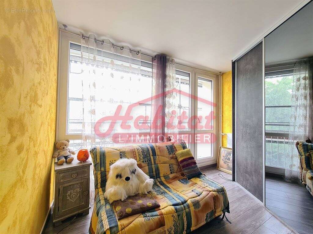 Appartement à CHELLES