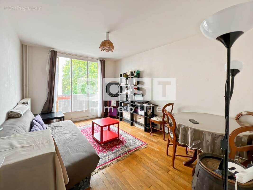 Appartement à BOIS-COLOMBES