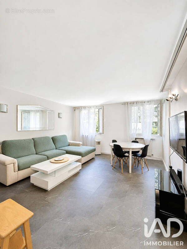 Photo 1 - Appartement à CHOISY-LE-ROI