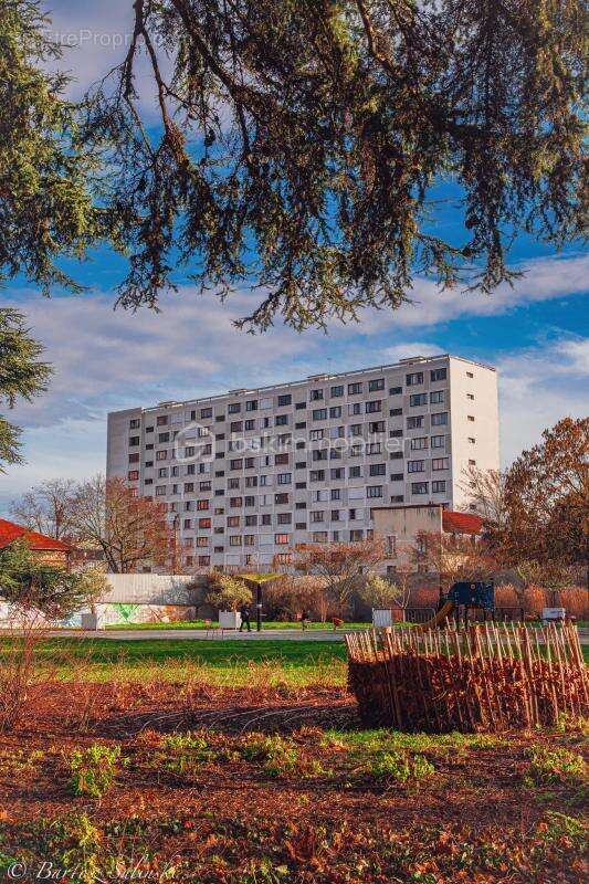 Appartement à VITRY-SUR-SEINE