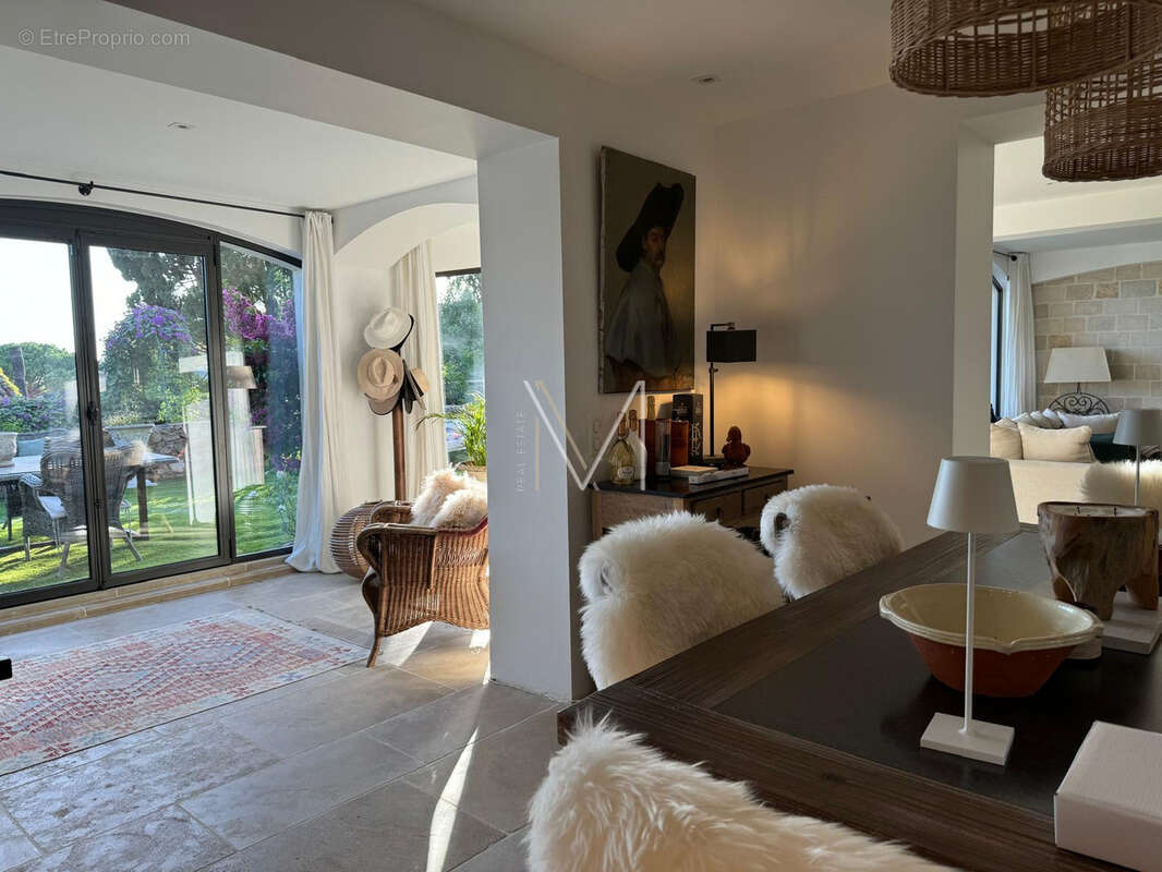 Appartement avec jardin a st tropez en hyper centre / place des lices a pied / byblos et tigrr - photo 7