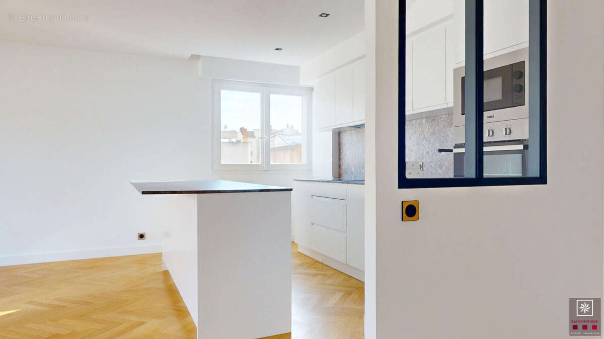 Appartement à LYON-6E