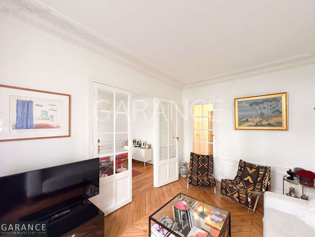 Appartement à PARIS-12E