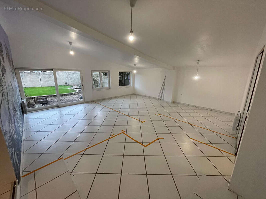 Maison à PORCHEVILLE