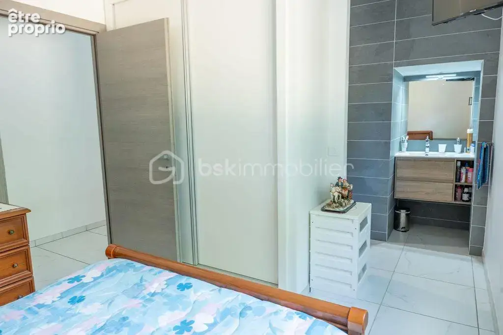 Superbe Maison Familiale de 149m² sur 961m² de Terrain avec Piscine ! - photo 14