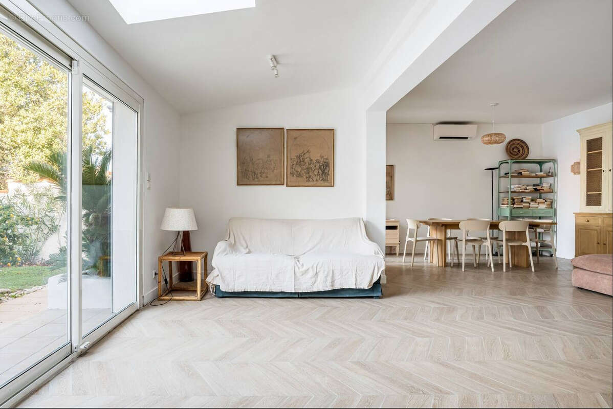Maison à MARSEILLE-8E