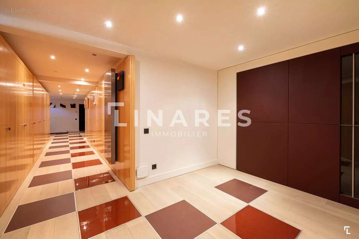 Maison à SAINT-CYR-SUR-MER