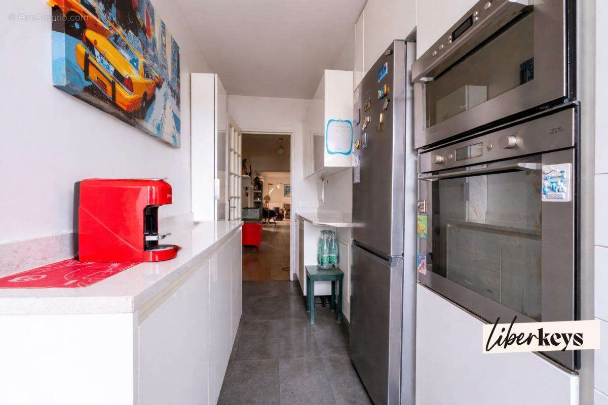 Appartement à PARIS-15E