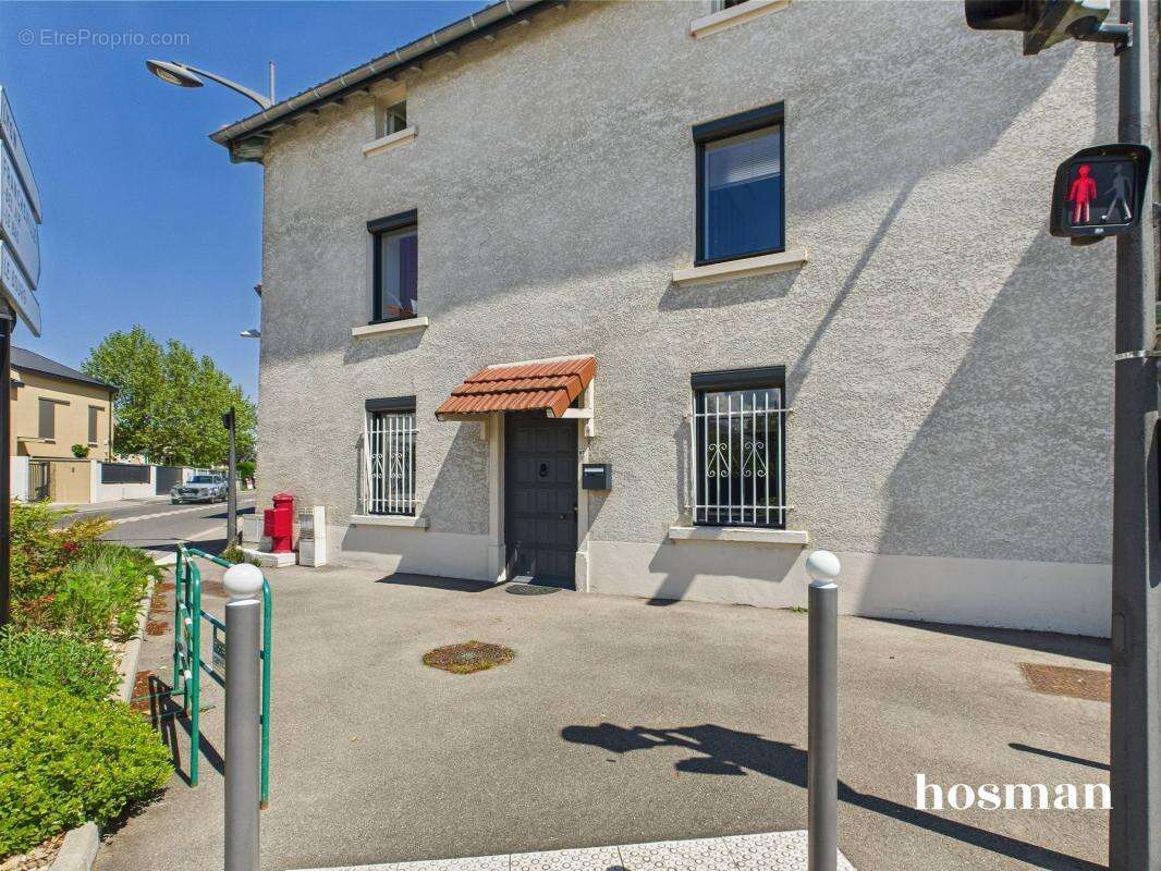 Maison à FRANCHEVILLE