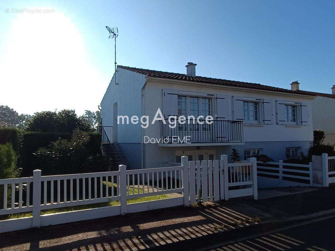 Maison à MOUILLERON-LE-CAPTIF