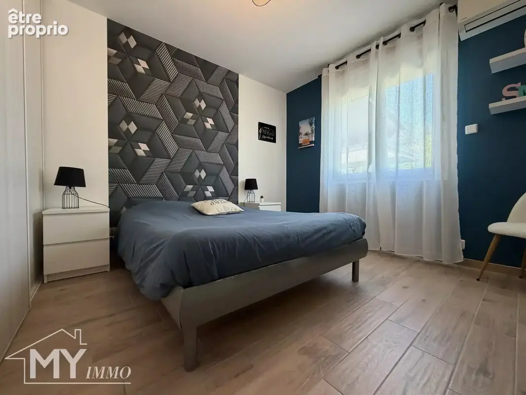 LA FORCE : Maison de 185 m² avec 5 chambres, jardin et piscine. - photo 9