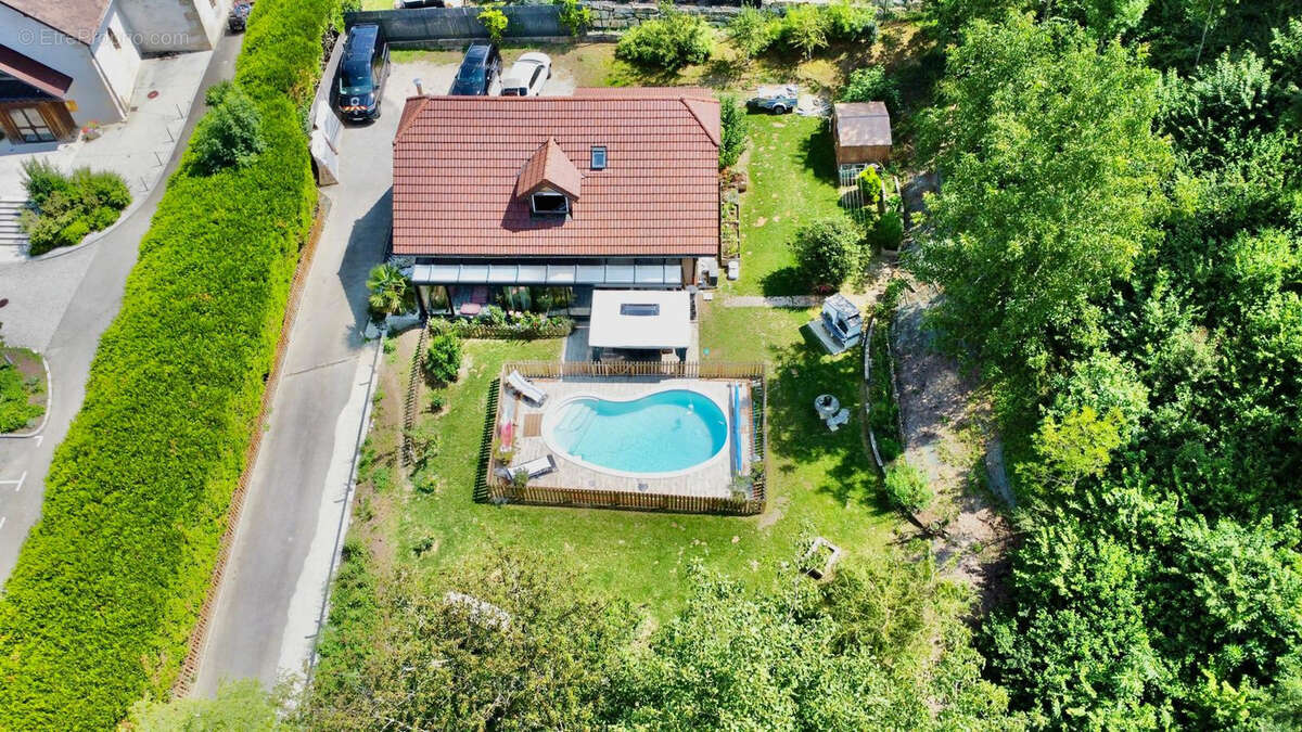 Maison de 180 m2 avec piscine - photo 17