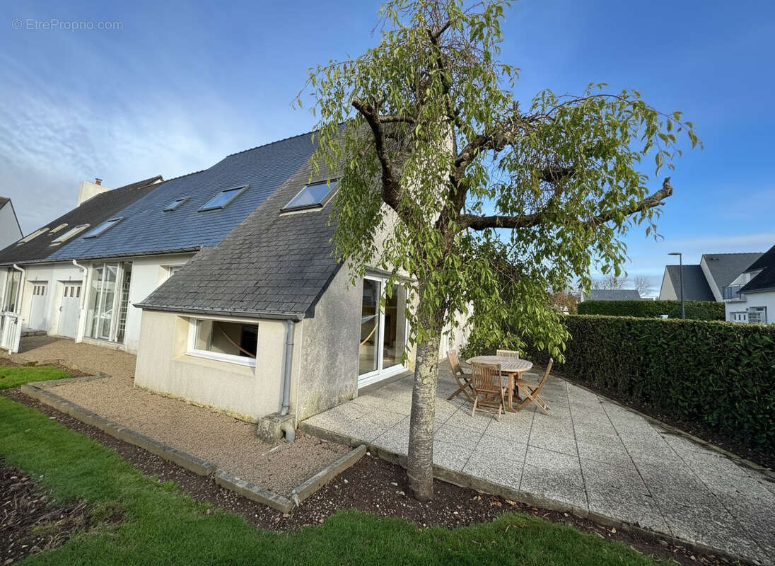 Maison à LANDIVISIAU