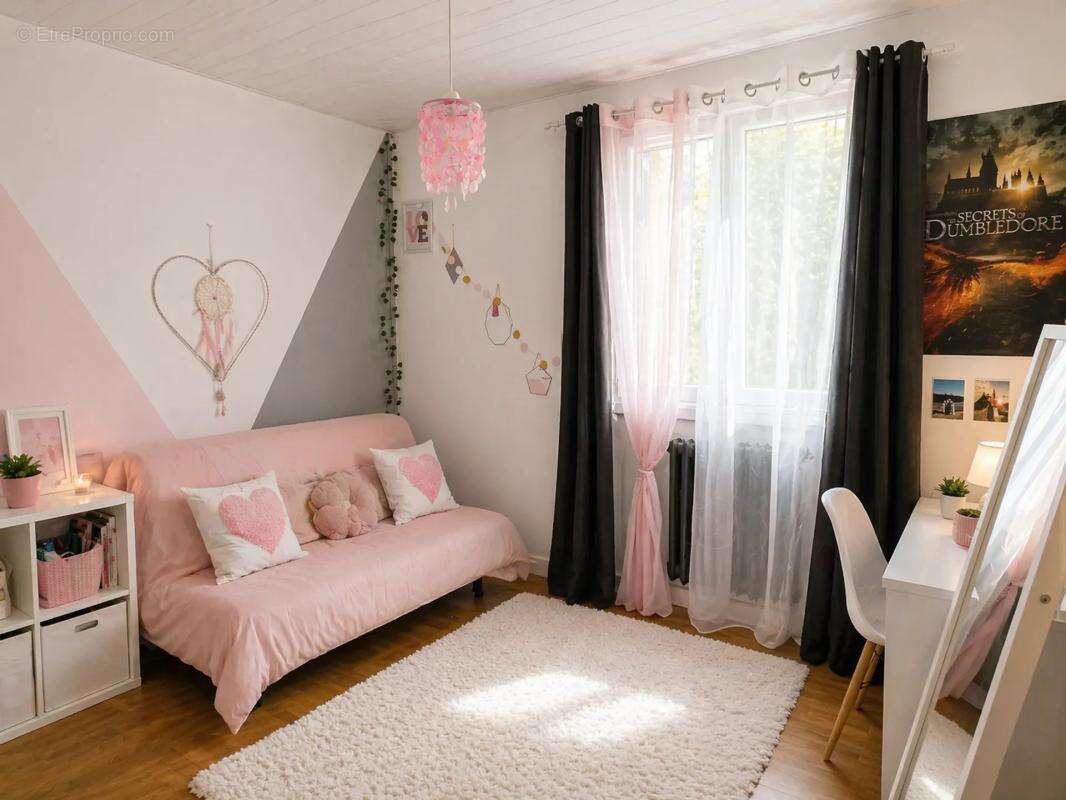 Maison à CHAPTELAT
