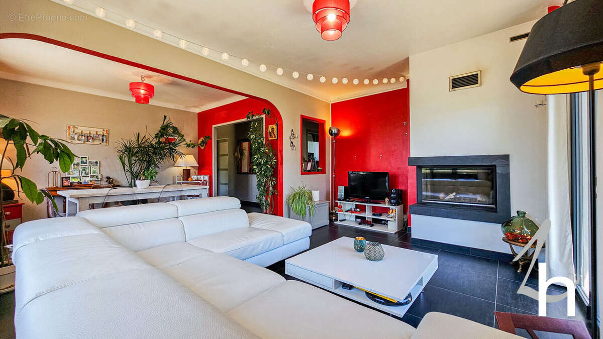 Maison à SAINT-CONTEST