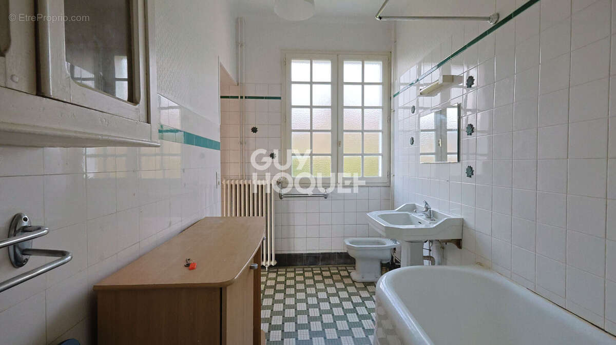 Maison à SAINT-PALAIS