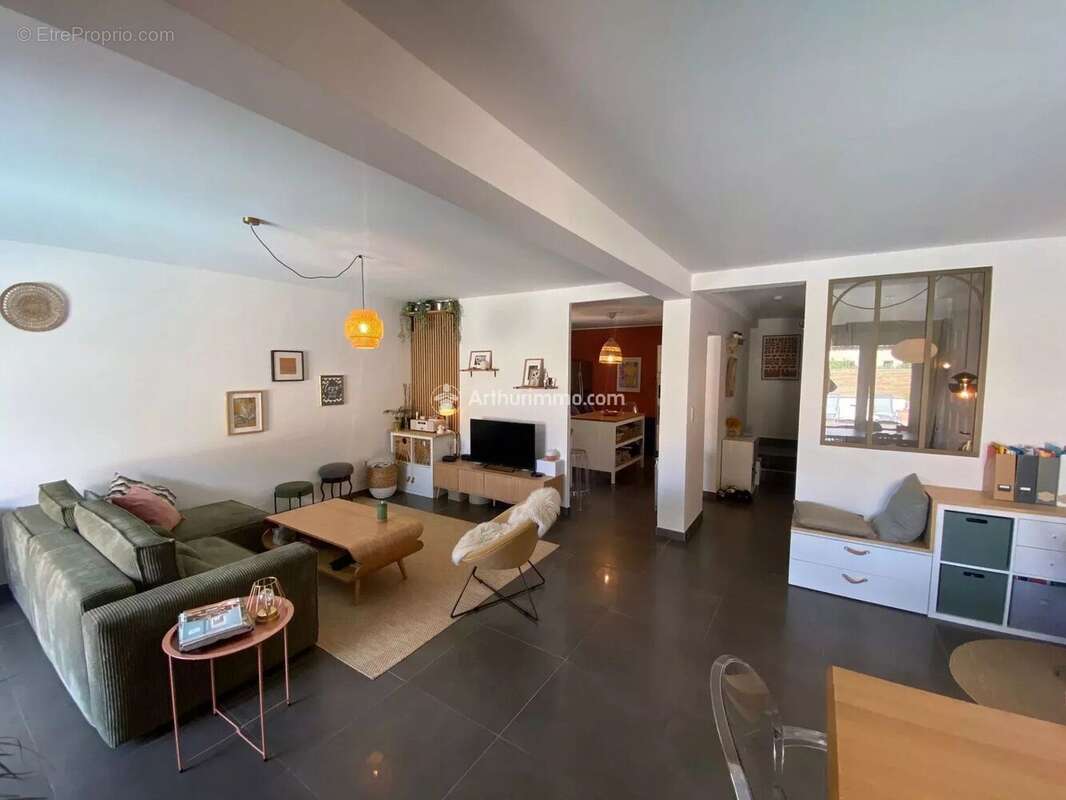 Maison à SIX-FOURS-LES-PLAGES