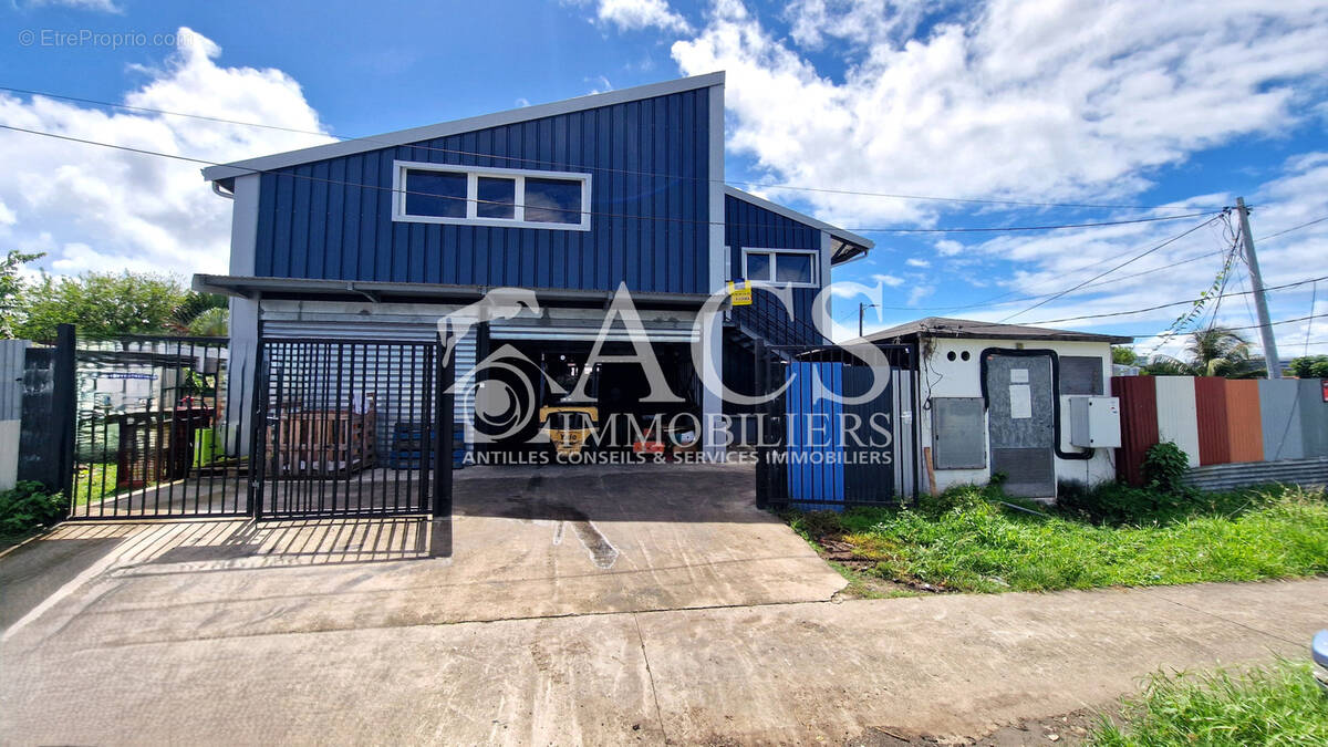 Commerce à FORT-DE-FRANCE