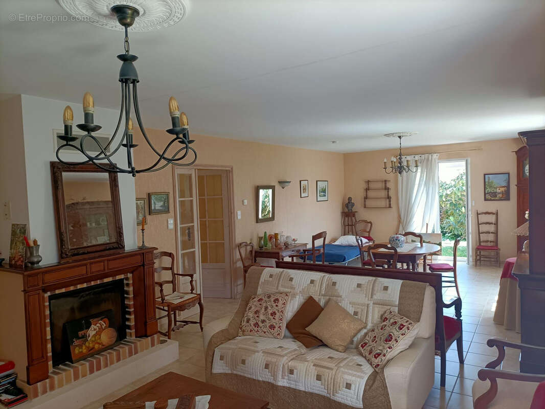 Maison à VAREN