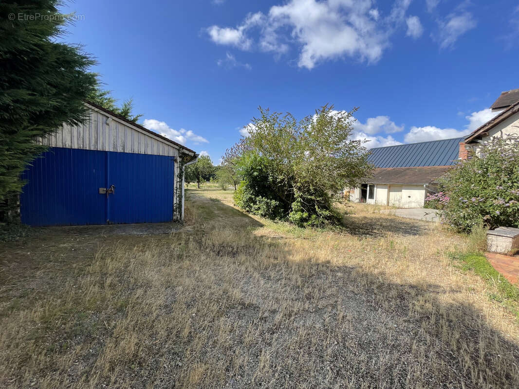 Maison à SAVIGNE-SOUS-LE-LUDE