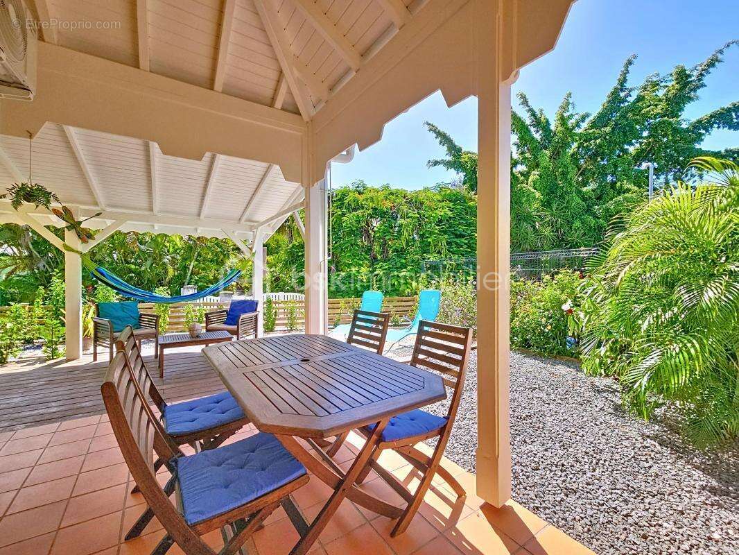 Maison à SAINT-FRANCOIS