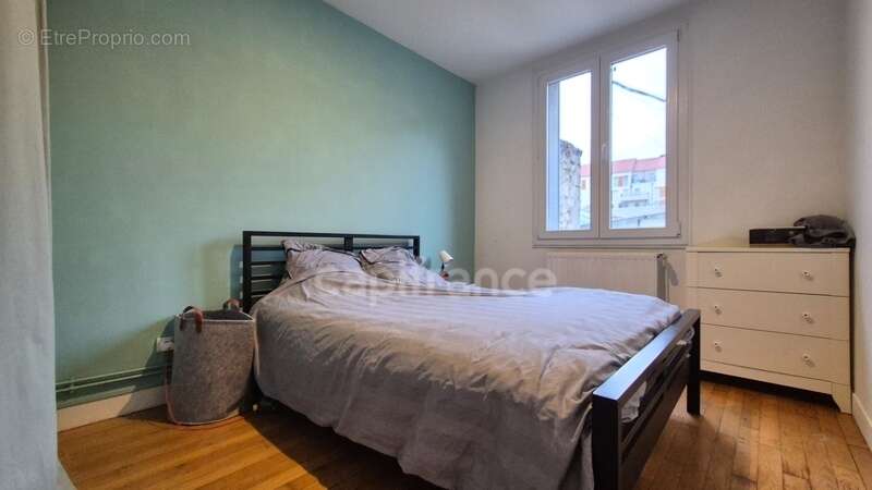 Appartement à vendre - 3 pièces avec Terrasse, Stationnement et Local de rangement à ETAMPES (91) - photo 7