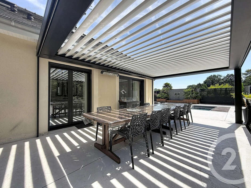 Maison 233 m² à Saint-Parres-Aux-Tertres  - photo 5