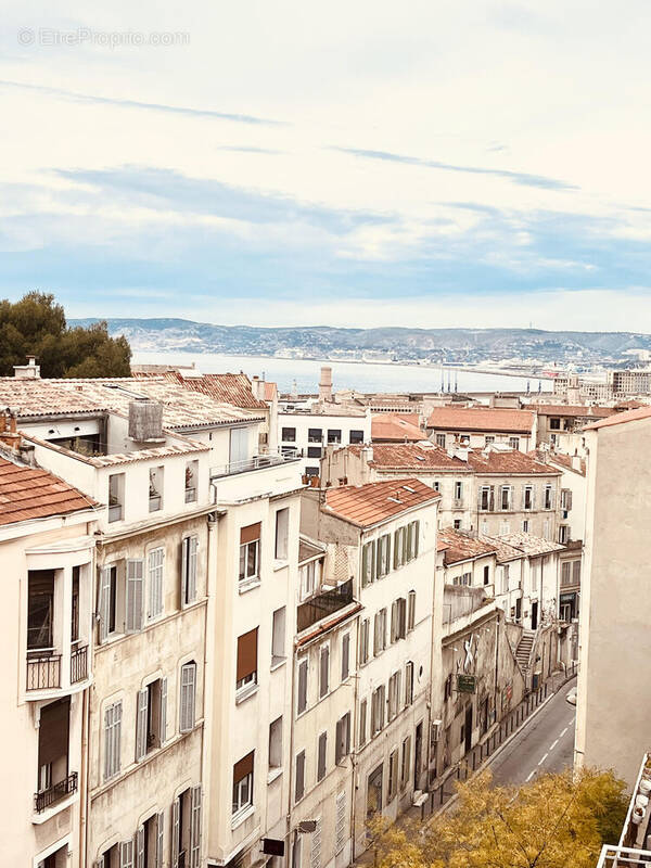 Photo 1 - Appartement à MARSEILLE-7E