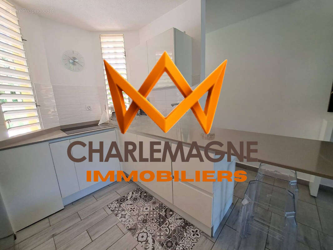 Appartement à LE GOSIER