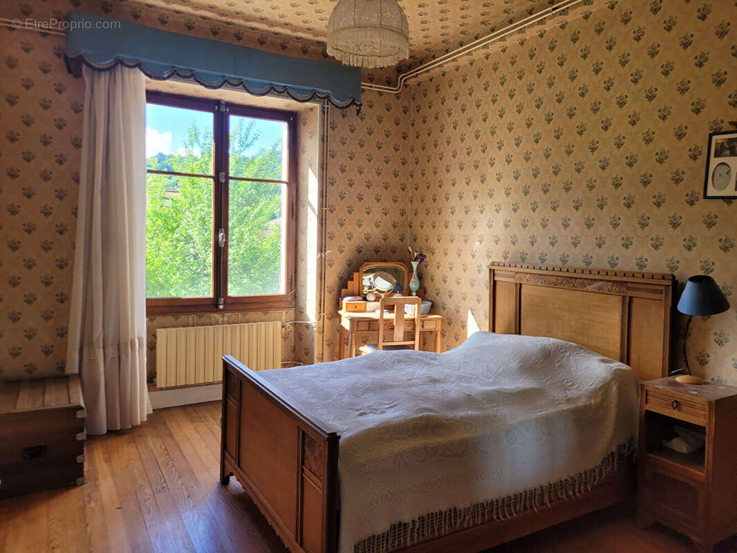 Appartement à FAVERGES