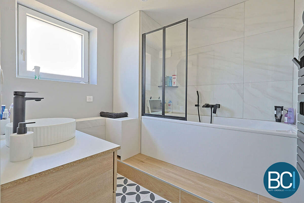 DOMMARTIN-LES-TOUL - Maison 5 pièces - 90m2 - photo 8