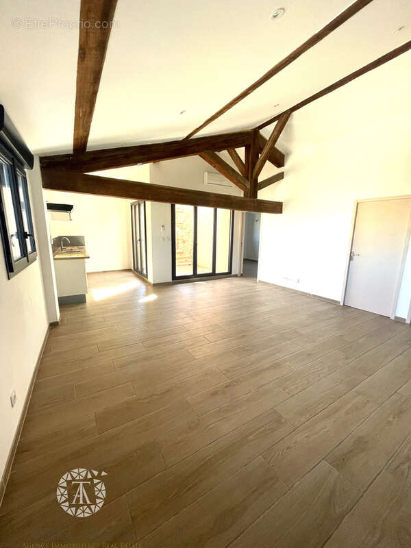 Appartement à POLLESTRES
