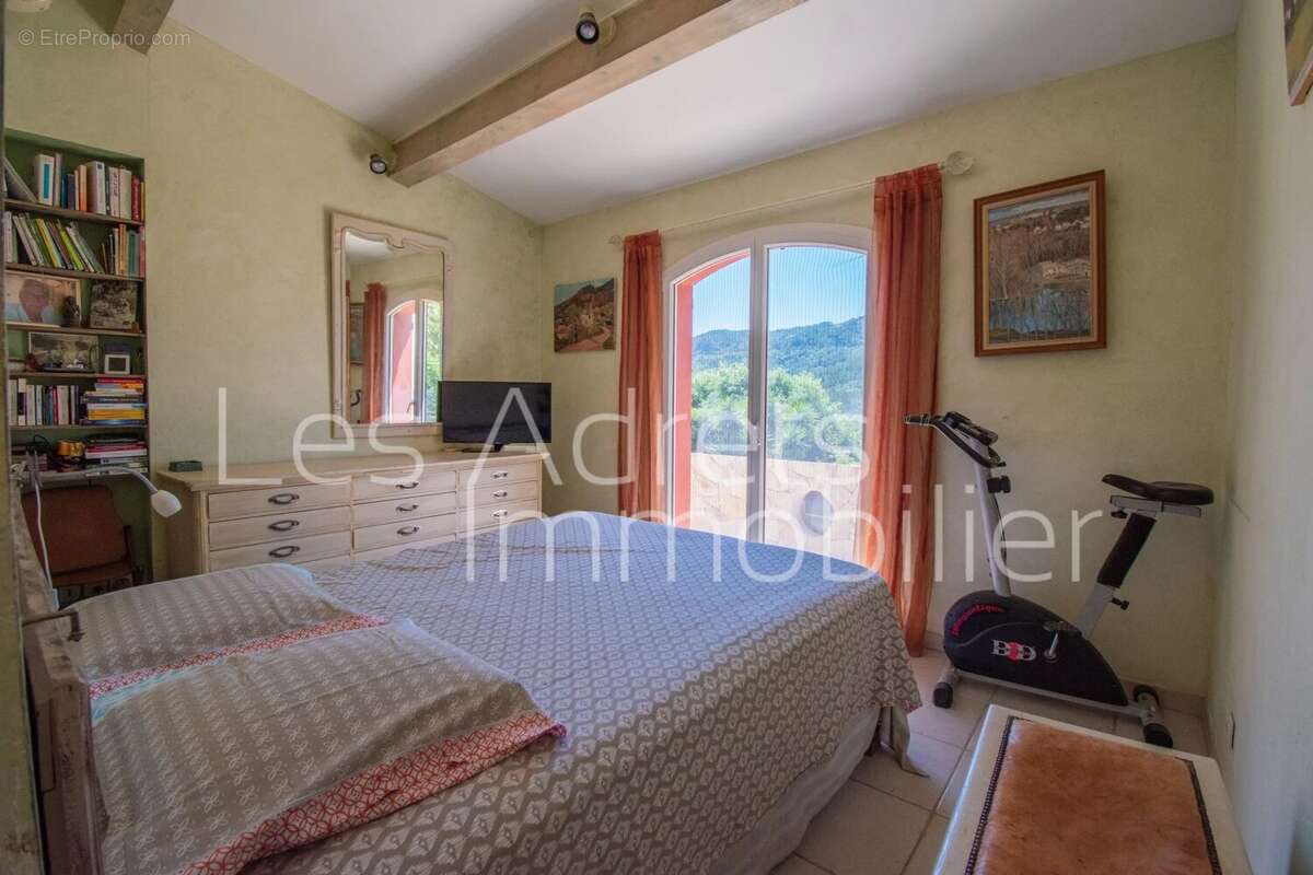 Maison à LES ADRETS-DE-L'ESTEREL