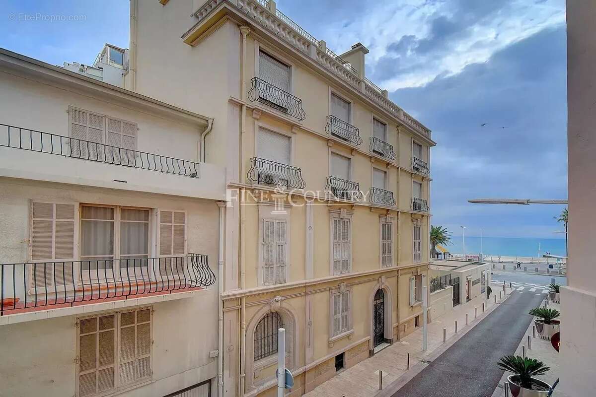 Appartement à CANNES