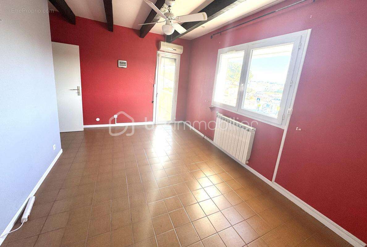 Maison à LIGNAN-SUR-ORB