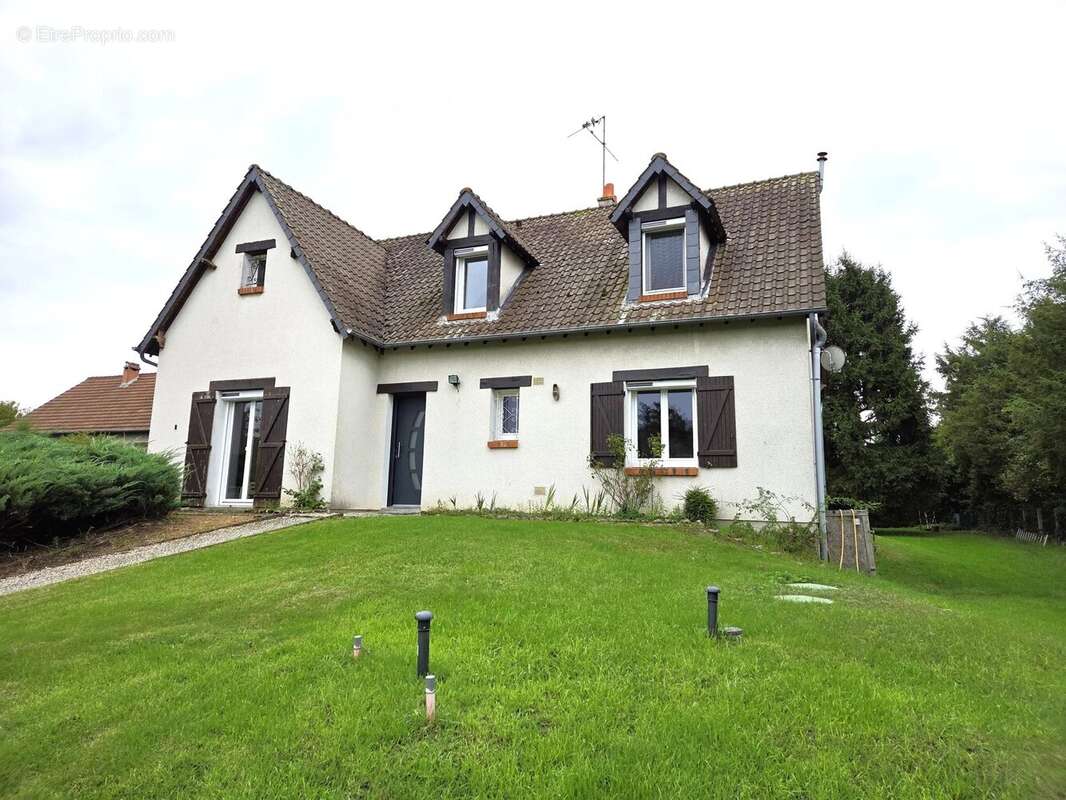 Maison à SAINT-LAURENT-NOUAN