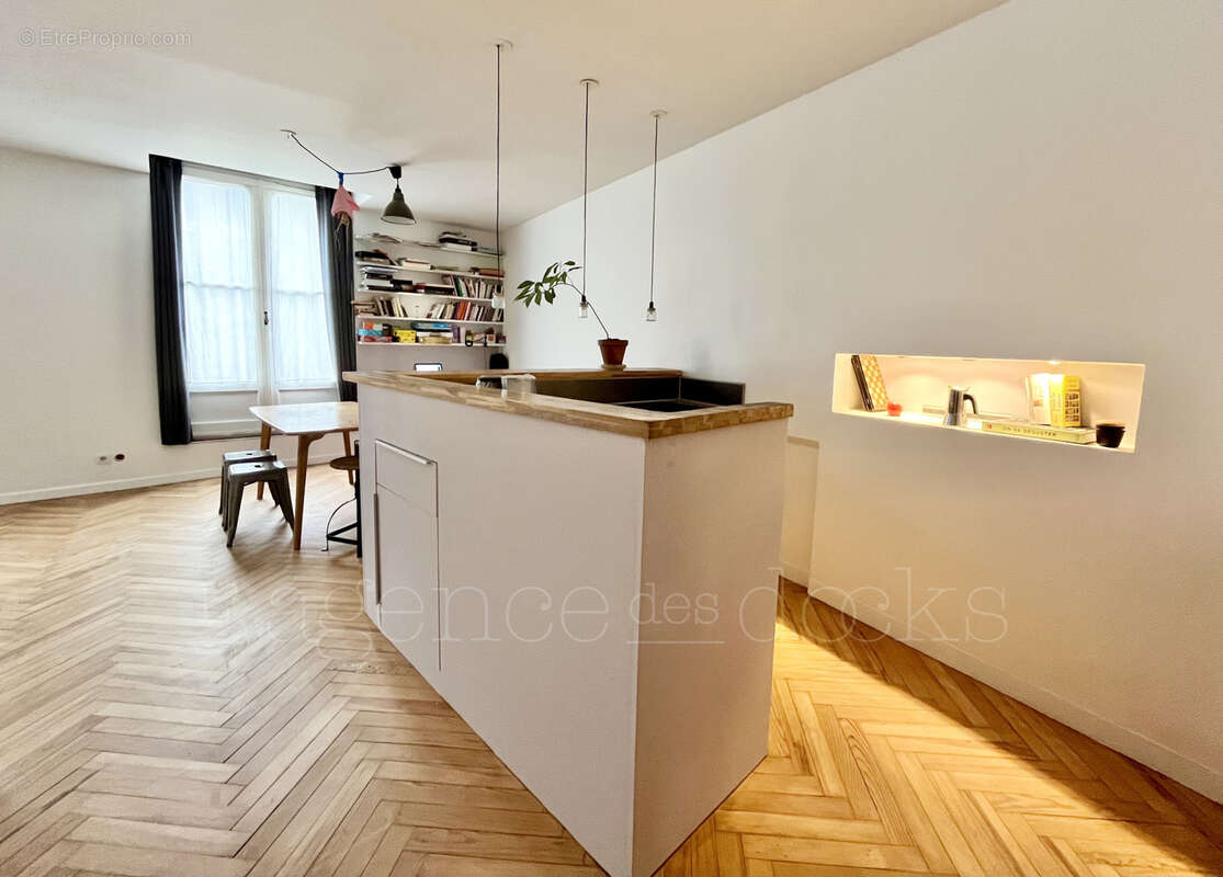 Appartement à BORDEAUX