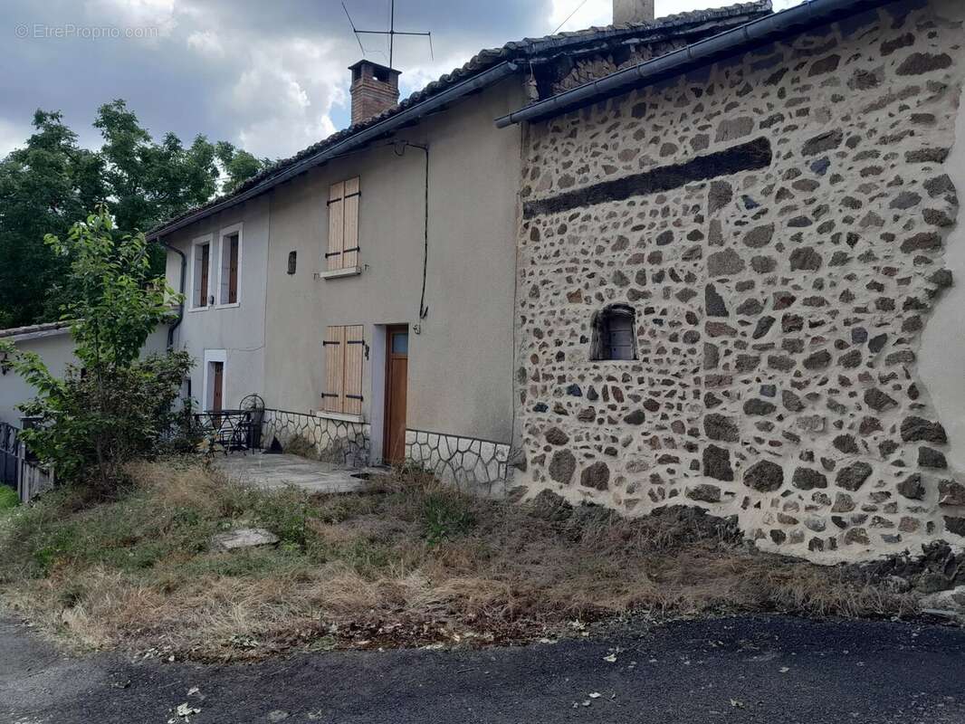 Charmante maison offrant deux chambres dans hameau tranquille - photo 12