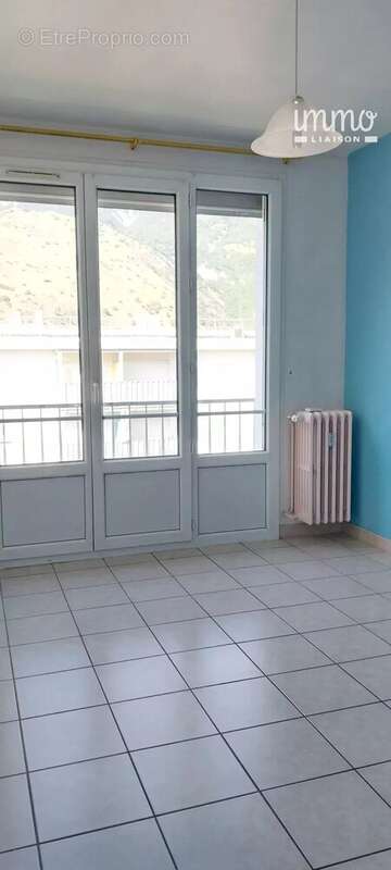 Appartement à SAINT-JEAN-DE-MAURIENNE