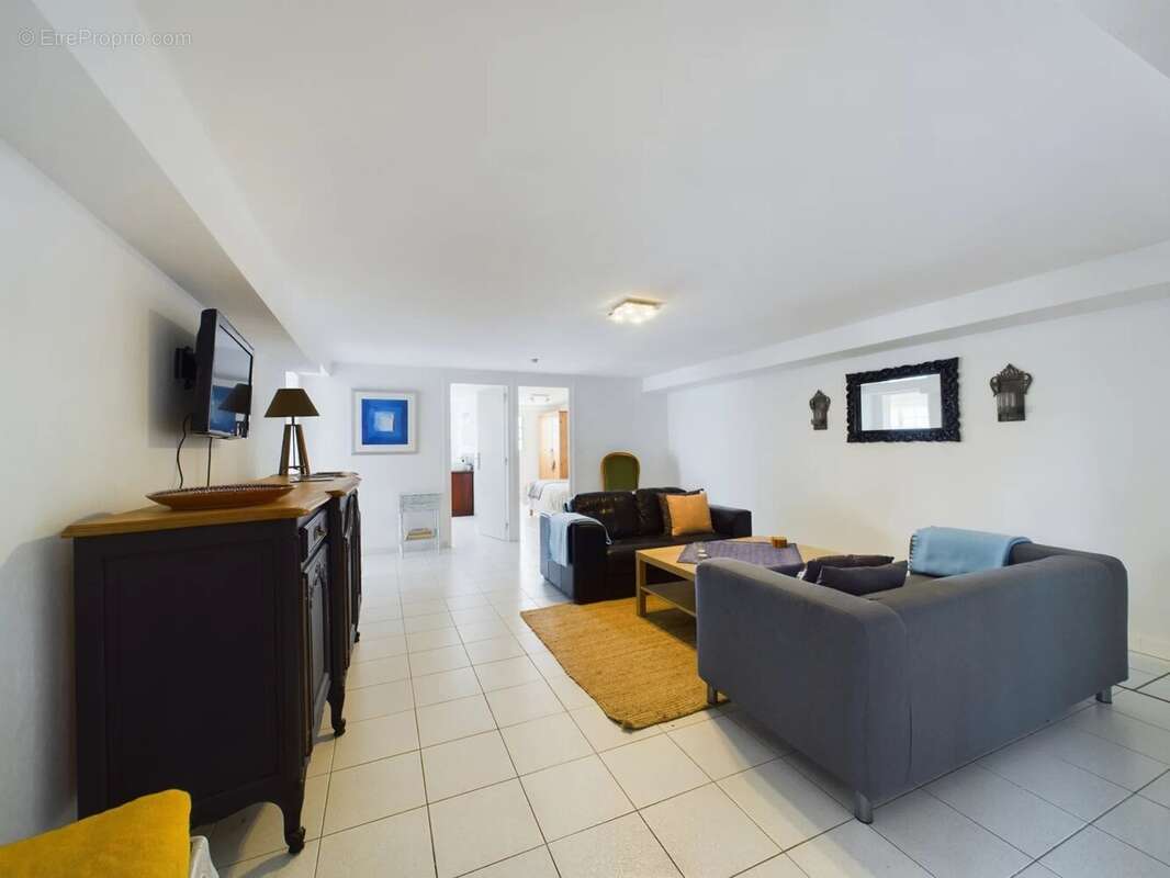Superbe maison de village de 4/5 chambres avec 2 gîtes et une fabuleuse piscine - photo 10
