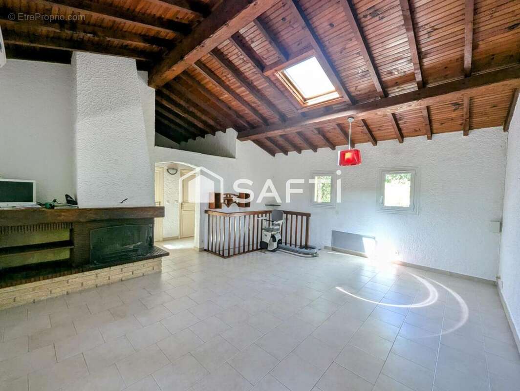 Photo 5 - Maison à FREJUS