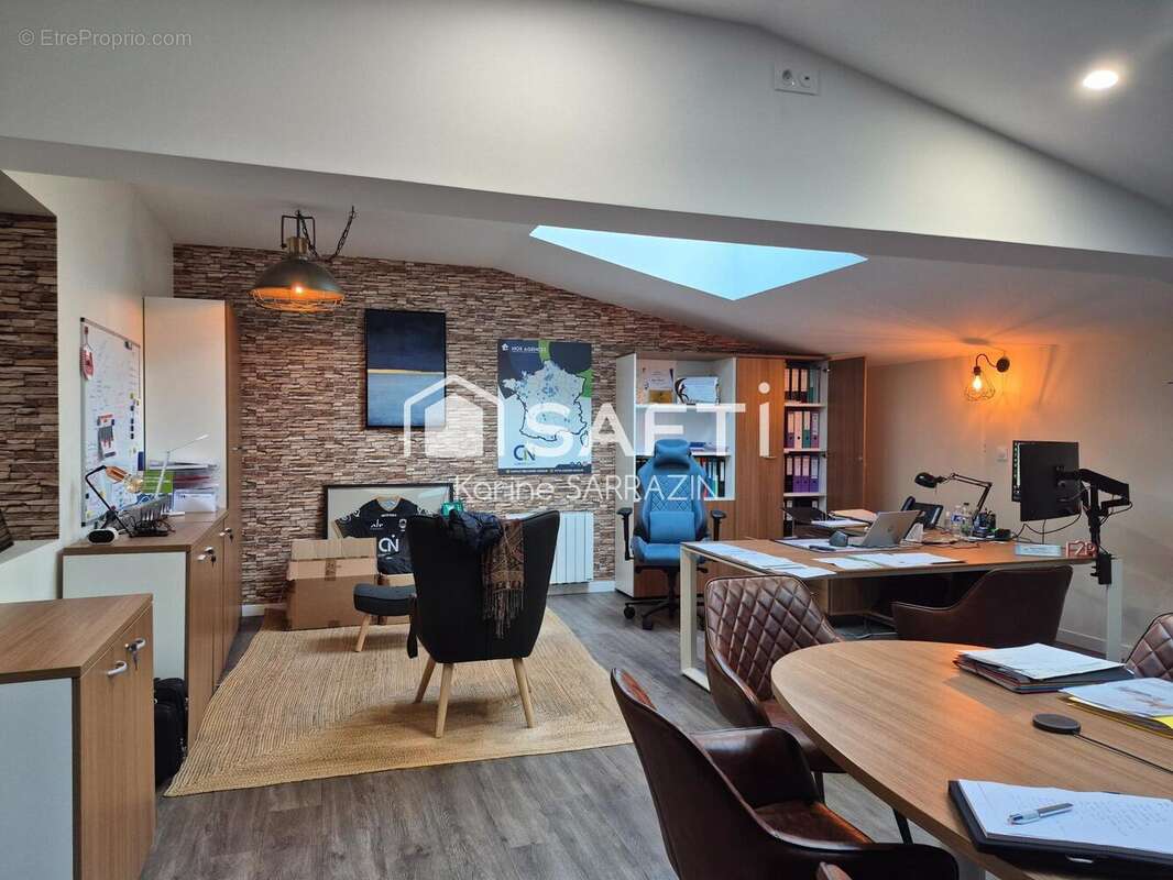 Photo 9 - Commerce à AVRANCHES