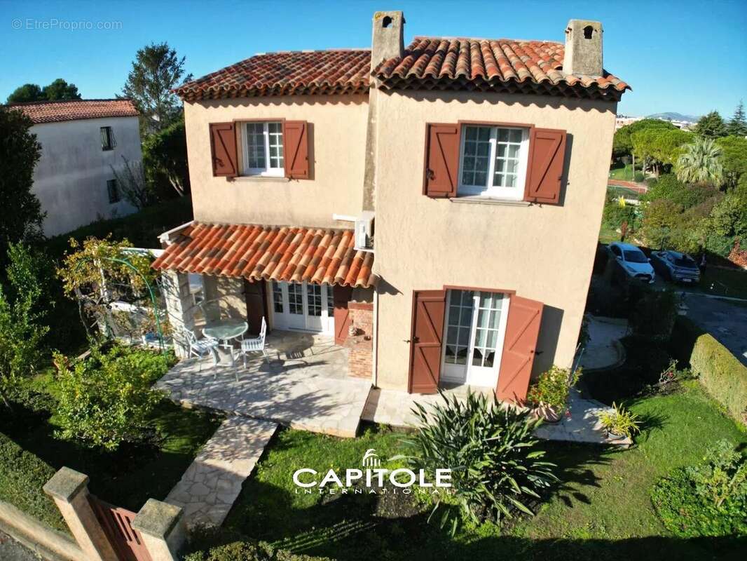 Maison à ANTIBES