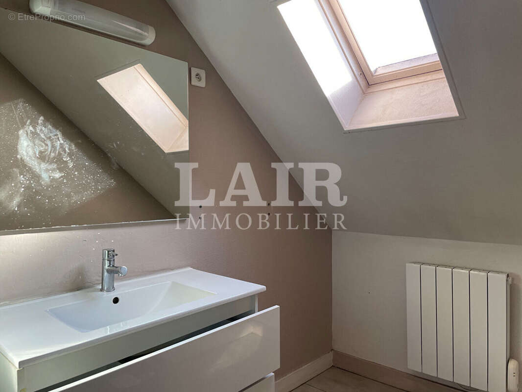 Maison à PERVENCHERES