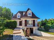 Maison à EMERAINVILLE