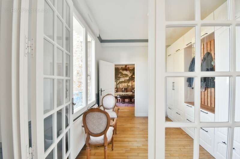 Maison bourgeoise en pierre de meulière 9 pièces - 6 chambres - Appartement indépendant - Savigny sur Orge (91) - photo 3