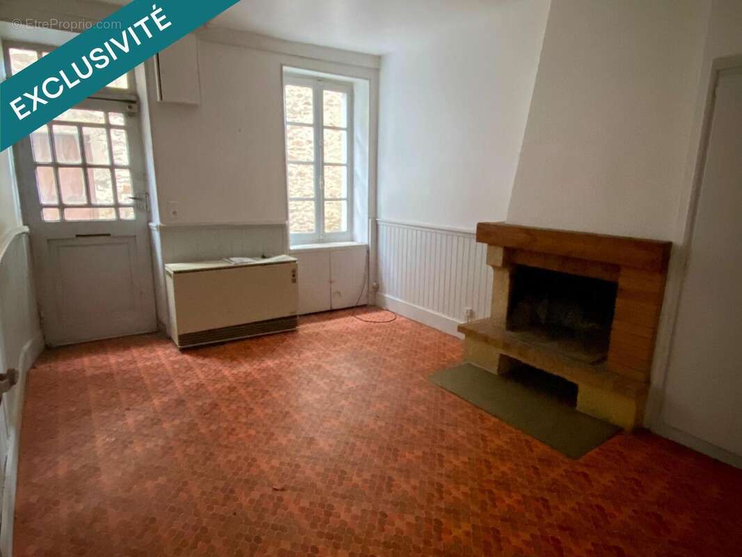 Photo 2 - Maison à SAINT-AMANS-VALTORET