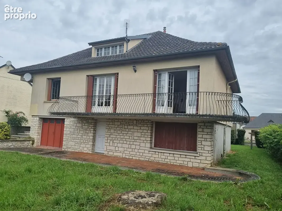 Maison à SAINT-DENIS-LES-PONTS