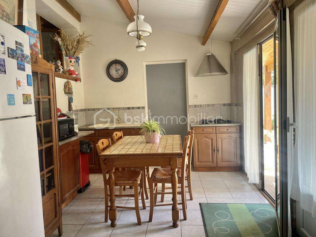 Maison à MALAY-LE-PETIT