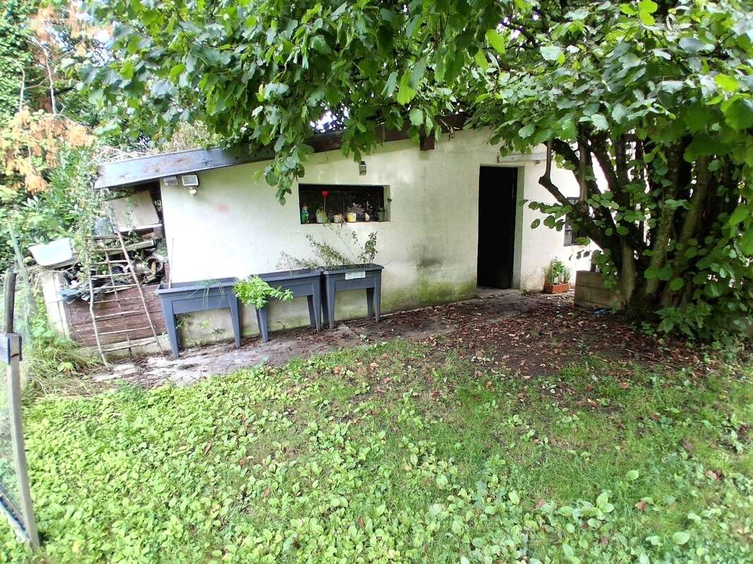 Maison à VOUJEAUCOURT